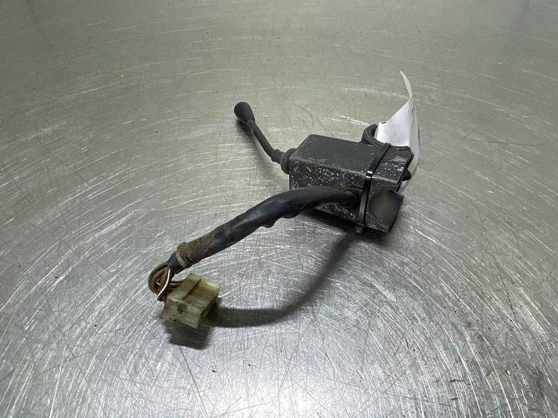 Ahlmann AZ14-4117475A-Steer col switch/Lenkstockschalter - النظام الكهربائي - آلات البناء: صور 4 Ahlmann AZ14-4117475A-Steer col switch/Lenkstockschalter - النظام الكهربائي - آلات البناء: صور 4