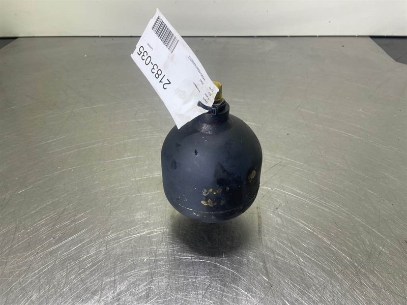 Ahlmann AZ150-4101298A-Hydac SBO250-0,75E1-Accumulator - علم السوائل المتحركة - آلات البناء: صور 1 Ahlmann AZ150-4101298A-Hydac SBO250-0,75E1-Accumulator - علم السوائل المتحركة - آلات البناء: صور 1