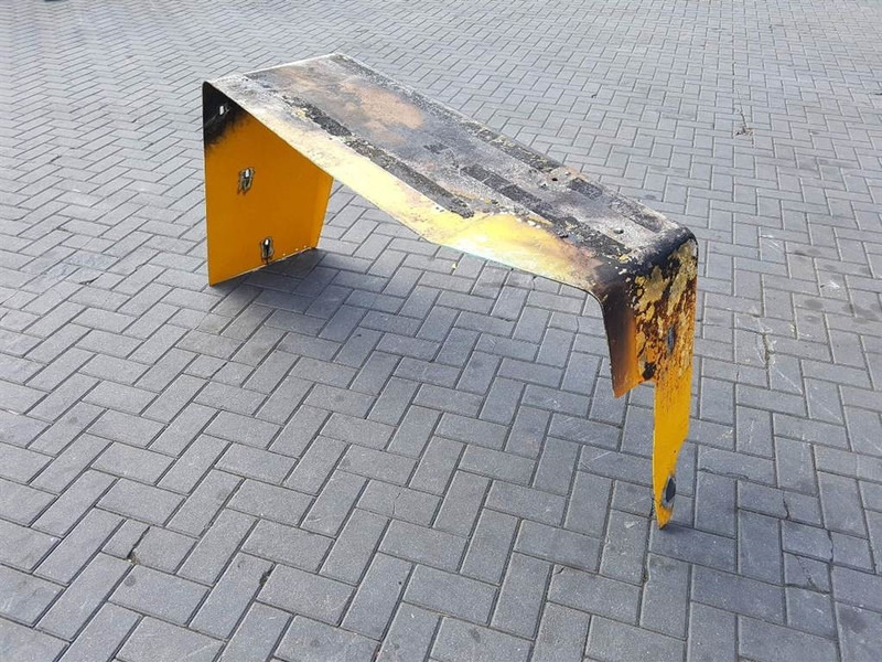 Ahlmann AZ150-4181501A-Mud guard/Kotfluegel/Spatbord - درابزين - آلات البناء: صور 2 Ahlmann AZ150-4181501A-Mud guard/Kotfluegel/Spatbord - درابزين - آلات البناء: صور 2