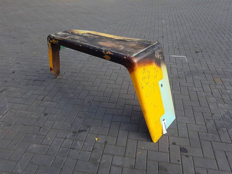 Ahlmann AZ150-4181501A-Mud guard/Kotfluegel/Spatbord - درابزين - آلات البناء: صور 1 Ahlmann AZ150-4181501A-Mud guard/Kotfluegel/Spatbord - درابزين - آلات البناء: صور 1