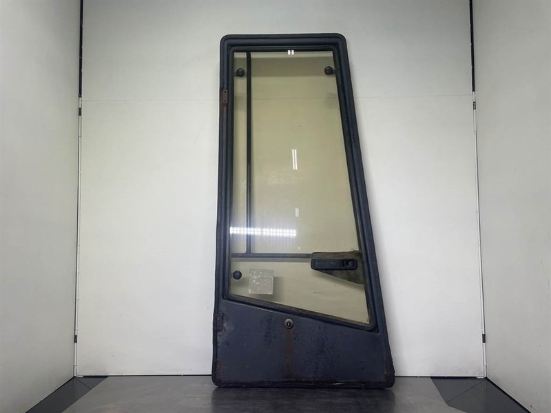 Ahlmann AZ6-4145328K-Door/Tür/Deur - الكابينة والداخلية - آلات البناء: صور 2 Ahlmann AZ6-4145328K-Door/Tür/Deur - الكابينة والداخلية - آلات البناء: صور 2