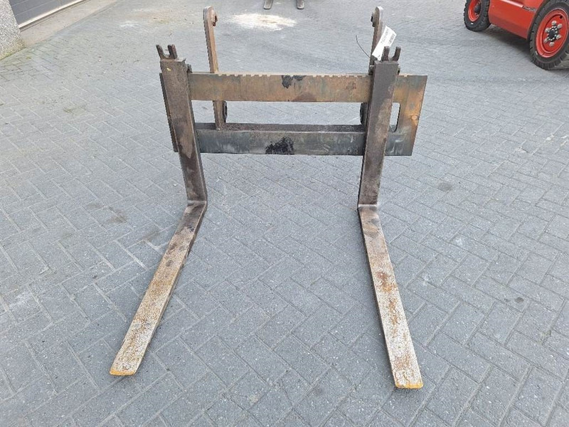 Ahlmann AZ6 - Forks/Palletgabeln/Palletvorken - شوكات - آلات البناء: صور 4 Ahlmann AZ6 - Forks/Palletgabeln/Palletvorken - شوكات - آلات البناء: صور 4
