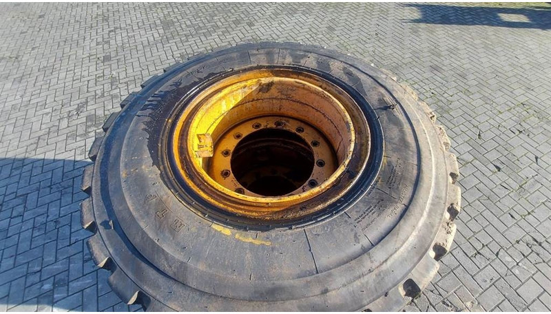 Case 521F-MTP 17.5R25-Tire/Reifen/Band - الإطارات والجنوط - آلات البناء: صور 3 Case 521F-MTP 17.5R25-Tire/Reifen/Band - الإطارات والجنوط - آلات البناء: صور 3