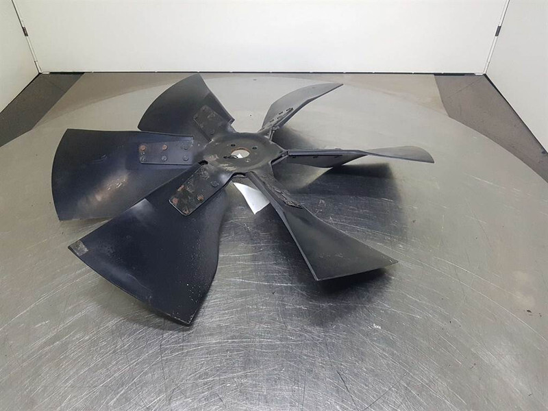 Case 921C - Fan/Lüfterrad/Koelvin - المحرك - آلات البناء: صور 3 Case 921C - Fan/Lüfterrad/Koelvin - المحرك - آلات البناء: صور 3