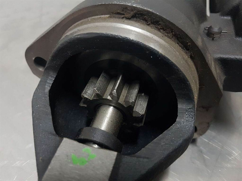 Deutz 1011/2011-12V 11T 3,2KW-Starter/Anlasser - المحرك - آلات البناء: صور 4 Deutz 1011/2011-12V 11T 3,2KW-Starter/Anlasser - المحرك - آلات البناء: صور 4