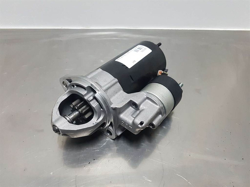 Deutz 1011/2011-12V 9T 2,8KW-Starter/Anlasser/Startmotor - المحرك - آلات البناء: صور 1 Deutz 1011/2011-12V 9T 2,8KW-Starter/Anlasser/Startmotor - المحرك - آلات البناء: صور 1