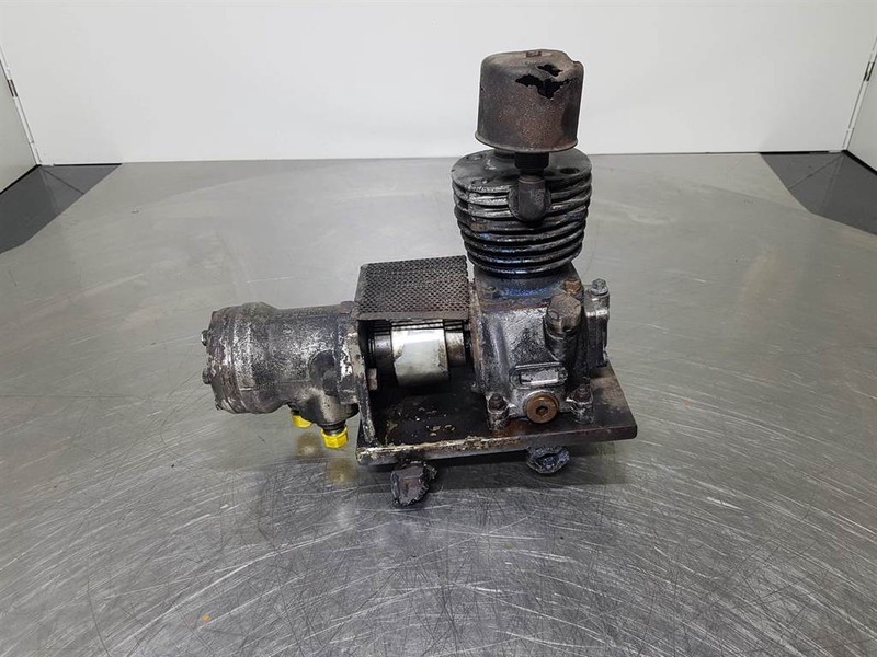 Graubremse KS100DE - Compressor/Kompressor - ضاغط الهواء: صور 4 Graubremse KS100DE - Compressor/Kompressor - ضاغط الهواء: صور 4