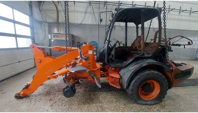 Hitachi ZW 95 LSD - (For parts) - اللودر بعجل: صور 1 Hitachi ZW 95 LSD - (For parts) - اللودر بعجل: صور 1