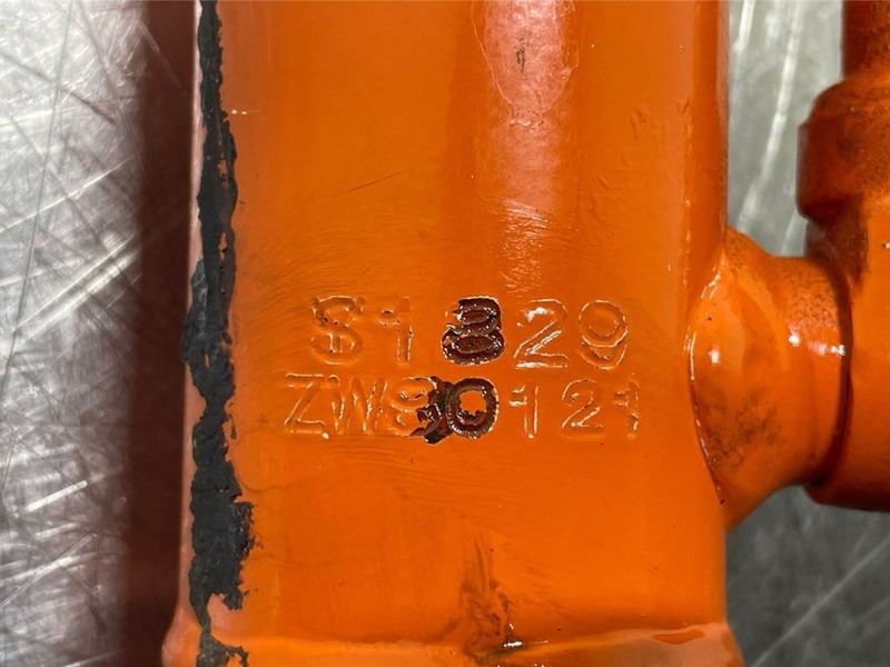 Hitachi ZW95LSD - Steering cylinder/Lenkzylinder - علم السوائل المتحركة - آلات البناء: صور 4 Hitachi ZW95LSD - Steering cylinder/Lenkzylinder - علم السوائل المتحركة - آلات البناء: صور 4