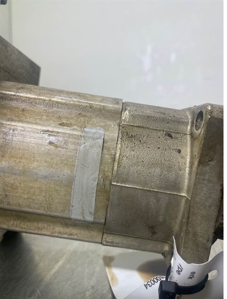 Hyundai HL757-7A-11LD-30700 / VAD0511111-Fan motor إيجار Hyundai HL757-7A-11LD-30700 / VAD0511111-Fan motor: صور 8