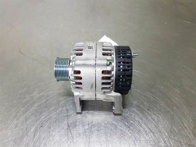 JCB 320/08611-28V 55A-Alternator/Lichtmaschine/Dynamo - المحرك - آلات البناء: صور 2 JCB 320/08611-28V 55A-Alternator/Lichtmaschine/Dynamo - المحرك - آلات البناء: صور 2