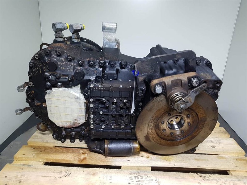 JCB 416HT-4656004010-ZF 4WG-115-Transmission/Getriebe - علبة التروس و قطع الغيار - آلات البناء: صور 1 JCB 416HT-4656004010-ZF 4WG-115-Transmission/Getriebe - علبة التروس و قطع الغيار - آلات البناء: صور 1