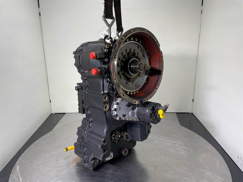 JCB 426-ZF 4WG-160-Transmission/Getriebe/Transmissie - علبة التروس - آلات البناء: صور 2 JCB 426-ZF 4WG-160-Transmission/Getriebe/Transmissie - علبة التروس - آلات البناء: صور 2