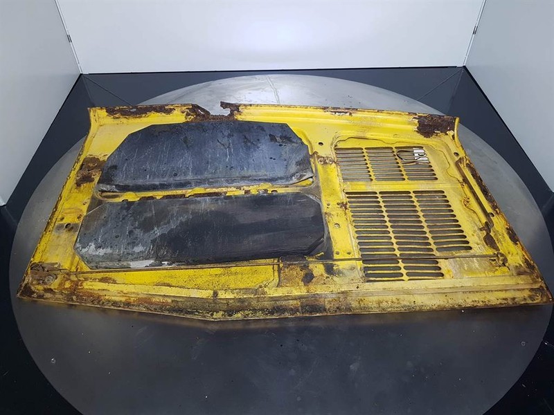 Komatsu WA 320 - 5H - Hood/Haube/Kap - الإطار / الشاسيه: صور 2 Komatsu WA 320 - 5H - Hood/Haube/Kap - الإطار / الشاسيه: صور 2