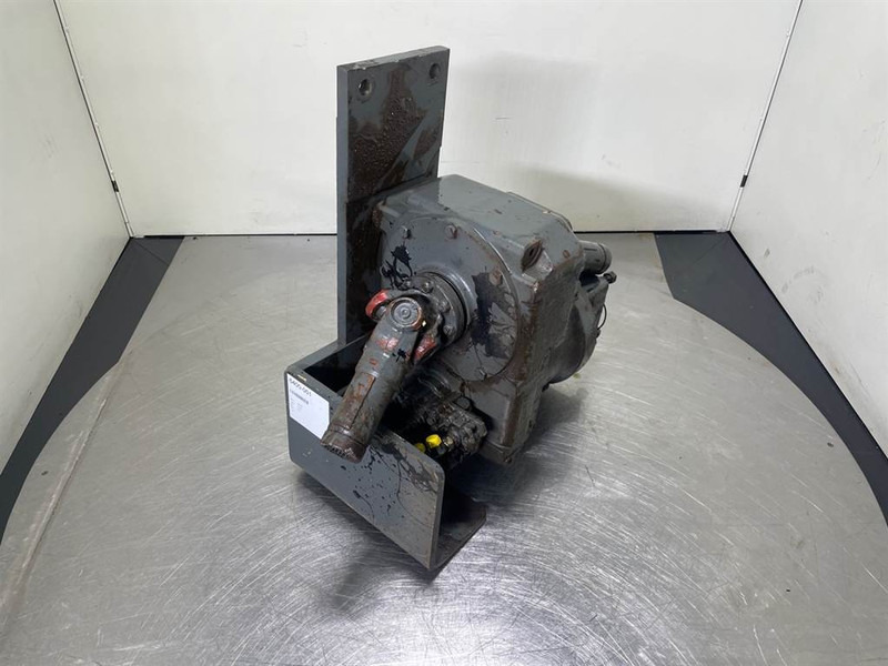 Liebherr A934C-5010430-ZF 2HL-100-Transmission/Getriebe - علبة التروس و قطع الغيار - آلات البناء: صور 2 Liebherr A934C-5010430-ZF 2HL-100-Transmission/Getriebe - علبة التروس و قطع الغيار - آلات البناء: صور 2