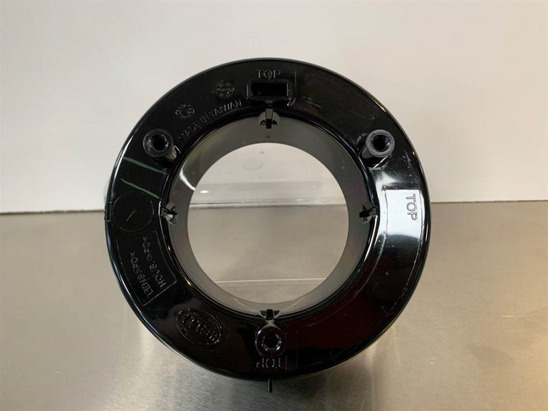 Liebherr LH - 10665277 - Light/Leuchte/Verlichting - أضواء - آلات البناء: صور 2 Liebherr LH - 10665277 - Light/Leuchte/Verlichting - أضواء - آلات البناء: صور 2