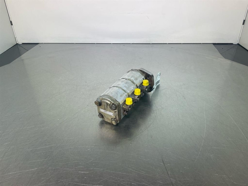 Manitou -5N2460309-Gearpump/Zahnradpumpe/Tandwielpomp - علم السوائل المتحركة - آلات البناء: صور 2 Manitou -5N2460309-Gearpump/Zahnradpumpe/Tandwielpomp - علم السوائل المتحركة - آلات البناء: صور 2