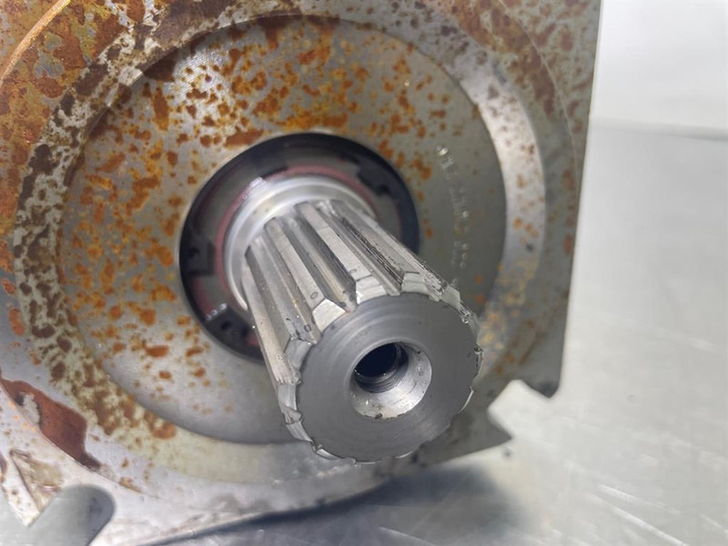 Manitou MLT635/741/940-52537987-Load sensing pump - علم السوائل المتحركة - آلات البناء: صور 4 Manitou MLT635/741/940-52537987-Load sensing pump - علم السوائل المتحركة - آلات البناء: صور 4