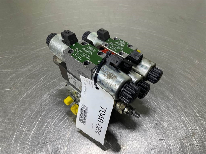 Mecalac 12MTX-6090341-NG6 Valve/Ventile/Ventiel - علم السوائل المتحركة - آلات البناء: صور 4 Mecalac 12MTX-6090341-NG6 Valve/Ventile/Ventiel - علم السوائل المتحركة - آلات البناء: صور 4