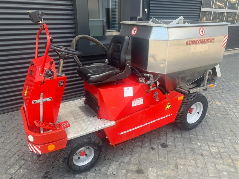 NORCAR MINKOMATIC 670 DLA - المعدات لتربية الماشية: صور 5 NORCAR MINKOMATIC 670 DLA - المعدات لتربية الماشية: صور 5