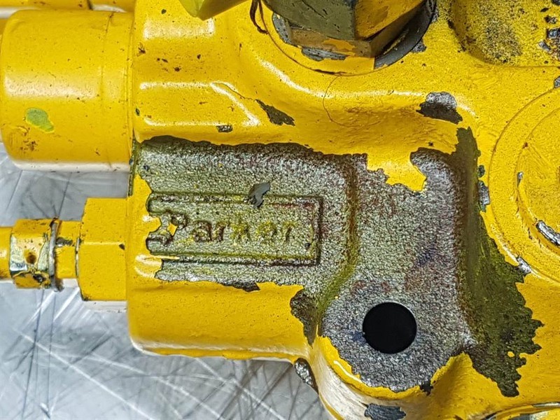 Parker VDSP22DRF267 - Zettelmeyer ZL 1001 - Valve - علم السوائل المتحركة: صور 4 Parker VDSP22DRF267 - Zettelmeyer ZL 1001 - Valve - علم السوائل المتحركة: صور 4