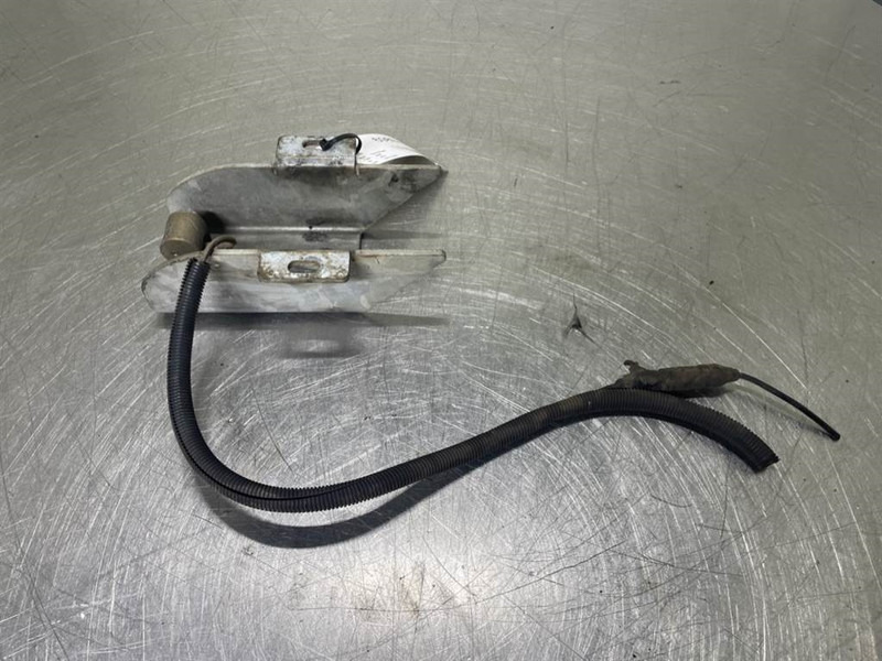 Sennebogen 835E-141092-Holder with Camera/Kamera - الكابينة والداخلية - آلات البناء: صور 3 Sennebogen 835E-141092-Holder with Camera/Kamera - الكابينة والداخلية - آلات البناء: صور 3