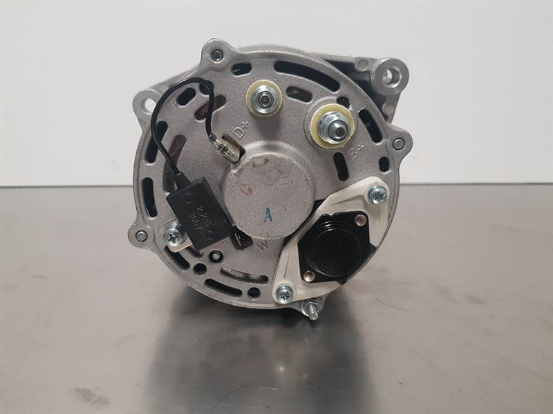 Terex Schaeff TL/SKL-5411663453/5411665234-14V 65A-Alternator - المحرك - آلات البناء: صور 3 Terex Schaeff TL/SKL-5411663453/5411665234-14V 65A-Alternator - المحرك - آلات البناء: صور 3