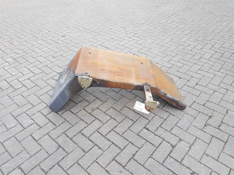Terex TL210-0457002031-Mud guard/Kotfluegel/Spatbord - الإطار / الشاسيه - آلات البناء: صور 3 Terex TL210-0457002031-Mud guard/Kotfluegel/Spatbord - الإطار / الشاسيه - آلات البناء: صور 3
