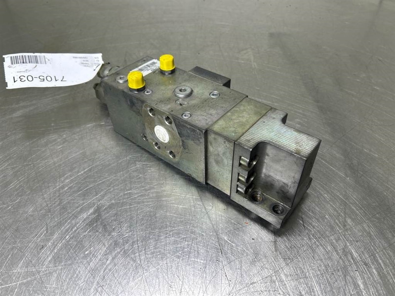 Terex TW150-6092612-Counterbalance valve/Senkbremsventil - علم السوائل المتحركة - آلات البناء: صور 4 Terex TW150-6092612-Counterbalance valve/Senkbremsventil - علم السوائل المتحركة - آلات البناء: صور 4