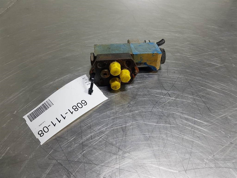 Vickers DG4V32AMUH760 - Valve/Ventile/Ventiel - علم السوائل المتحركة - آلات البناء: صور 2 Vickers DG4V32AMUH760 - Valve/Ventile/Ventiel - علم السوائل المتحركة - آلات البناء: صور 2