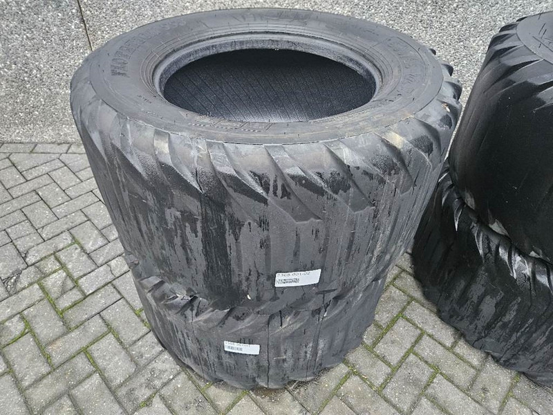 Volvo L25B-P-BKT 500/45-22.5-Tire/Reifen/Band - الإطارات والجنوط - آلات البناء: صور 2 Volvo L25B-P-BKT 500/45-22.5-Tire/Reifen/Band - الإطارات والجنوط - آلات البناء: صور 2