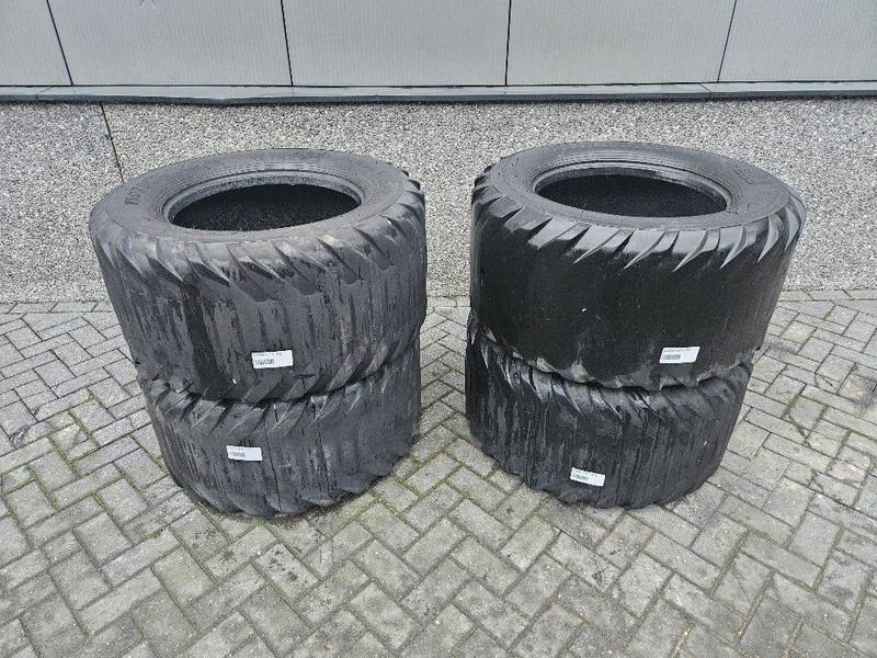Volvo L25B-P-BKT 500/45-22.5-Tire/Reifen/Band - الإطارات والجنوط - آلات البناء: صور 1 Volvo L25B-P-BKT 500/45-22.5-Tire/Reifen/Band - الإطارات والجنوط - آلات البناء: صور 1