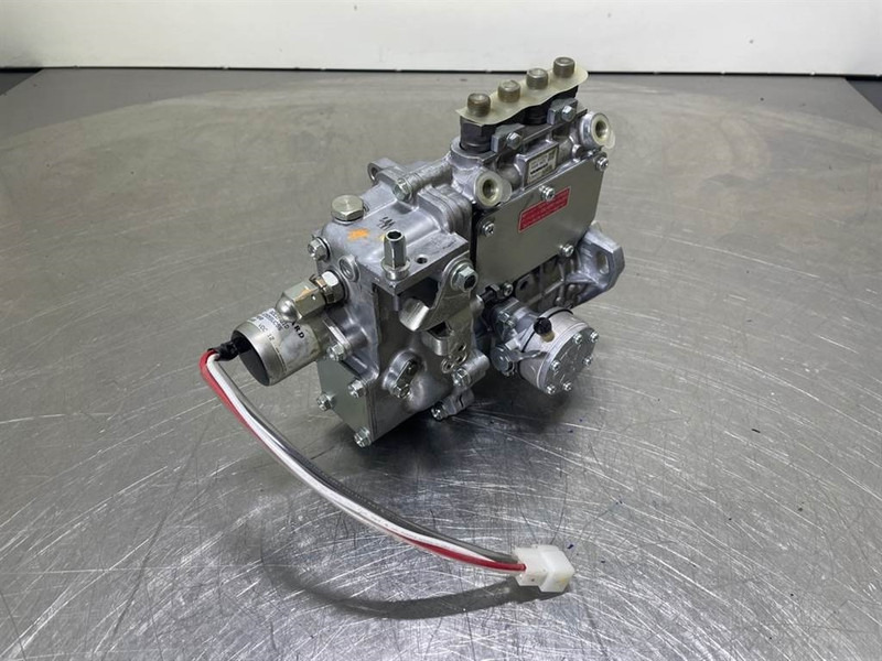 Yanmar 4TNE88-NSW-Fuel pump/Kraftstoffpumpe/Brandstofpomp - المحرك - آلات البناء: صور 2 Yanmar 4TNE88-NSW-Fuel pump/Kraftstoffpumpe/Brandstofpomp - المحرك - آلات البناء: صور 2