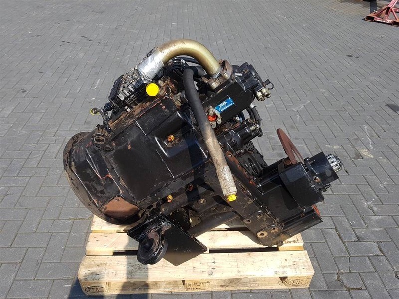 ZF - Transmission/Getriebe/Transmissiebak - علبة التروس و قطع الغيار - آلات البناء: صور 4 ZF - Transmission/Getriebe/Transmissiebak - علبة التروس و قطع الغيار - آلات البناء: صور 4