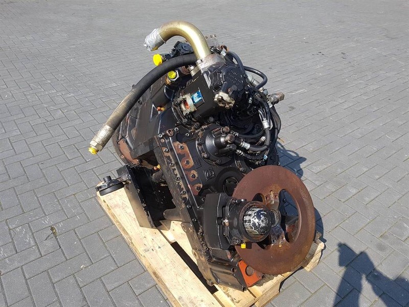 ZF - Transmission/Getriebe/Transmissiebak - علبة التروس و قطع الغيار - آلات البناء: صور 5 ZF - Transmission/Getriebe/Transmissiebak - علبة التروس و قطع الغيار - آلات البناء: صور 5