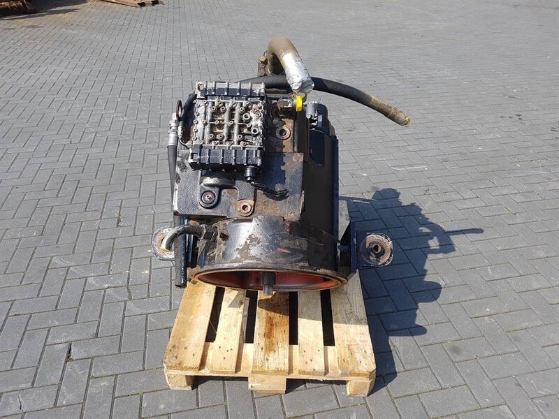 ZF - Transmission/Getriebe/Transmissiebak - علبة التروس و قطع الغيار - آلات البناء: صور 2 ZF - Transmission/Getriebe/Transmissiebak - علبة التروس و قطع الغيار - آلات البناء: صور 2