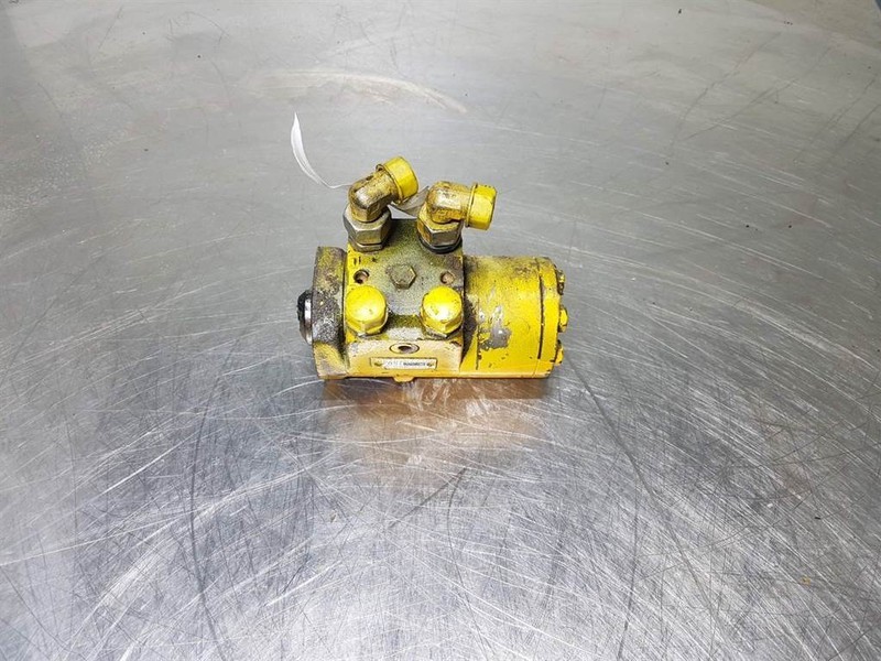 Zettelmeyer ZL1001-ZF 8475955593-Steering unit/Lenkeinheit - علم السوائل المتحركة: صور 1 Zettelmeyer ZL1001-ZF 8475955593-Steering unit/Lenkeinheit - علم السوائل المتحركة: صور 1