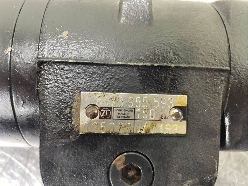 Zettelmeyer ZL601-ZF 8473955593-Steering unit/Lenkeinheit - علم السوائل المتحركة - آلات البناء: صور 4 Zettelmeyer ZL601-ZF 8473955593-Steering unit/Lenkeinheit - علم السوائل المتحركة - آلات البناء: صور 4