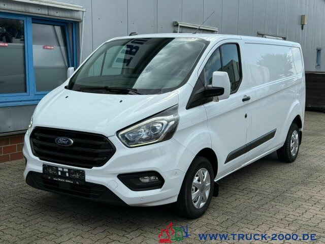 Ford Transit Custom Lang Trend 3Sitzer + Klima + DAB - فان المدمجة: صور 5 Ford Transit Custom Lang Trend 3Sitzer + Klima + DAB - فان المدمجة: صور 5