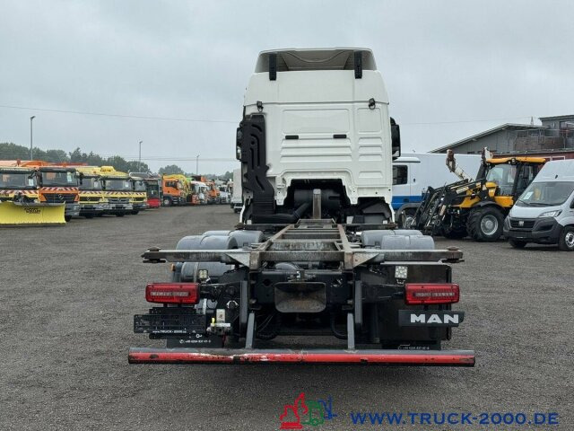 MAN TGX 26.500 XLX Haus Bett hydr Hub Multi Wechsler - شاحنات الحاويات / جسم علوي قابل للتغيير شاحنة: صور 2 MAN TGX 26.500 XLX Haus Bett hydr Hub Multi Wechsler - شاحنات الحاويات / جسم علوي قابل للتغيير شاحنة: صور 2