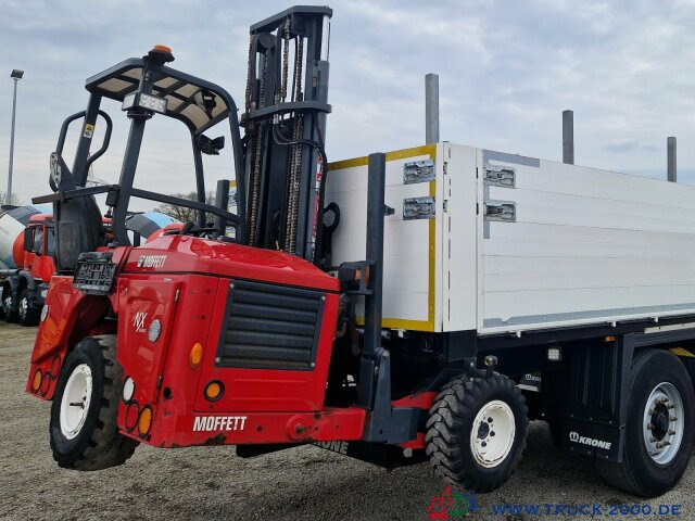 رافعة شوكية مثبتة على شاحنة Moffett Mitnahmestapler 4 Wege Allrad NX Typ M 4 25.4: صور 15