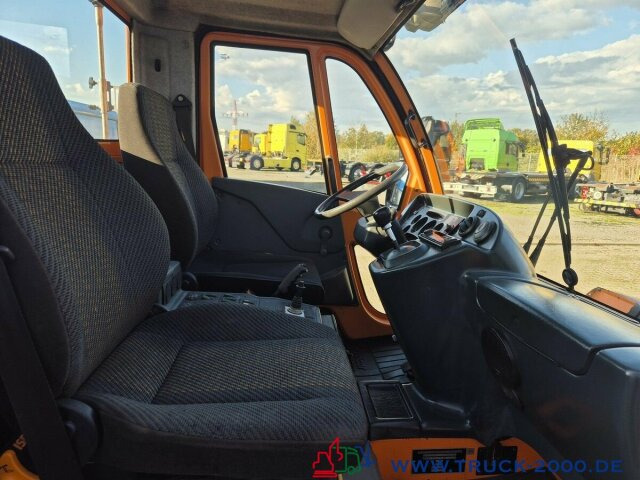 Multicar M30 Winterdienst inkl. Schneeschild +Salzstreuer - قلاب صغير: صور 3 Multicar M30 Winterdienst inkl. Schneeschild +Salzstreuer - قلاب صغير: صور 3