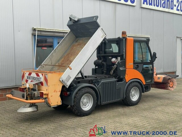 Multicar Tremo X56 Winterdienst Streuer + Besen NUR 14TKM - سياره كنس شوارع: صور 2 Multicar Tremo X56 Winterdienst Streuer + Besen NUR 14TKM - سياره كنس شوارع: صور 2