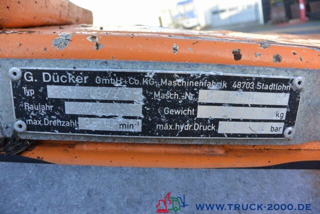Unimog Dücker RSM 13/2 Ausleger & Schlegelmäher - جزازة رافعة: صور 4 Unimog Dücker RSM 13/2 Ausleger & Schlegelmäher - جزازة رافعة: صور 4