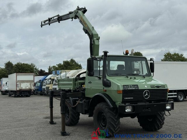 Unimog U 1400 Kran PK 7000B Kran 5+6 Steuerkreis + AHK - الشاحنات الصغيرة: صور 2 Unimog U 1400 Kran PK 7000B Kran 5+6 Steuerkreis + AHK - الشاحنات الصغيرة: صور 2