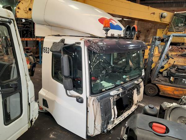 DAF CF75 DAYCAB - الكابينة والداخلية - شاحنة: صور 2 DAF CF75 DAYCAB - الكابينة والداخلية - شاحنة: صور 2