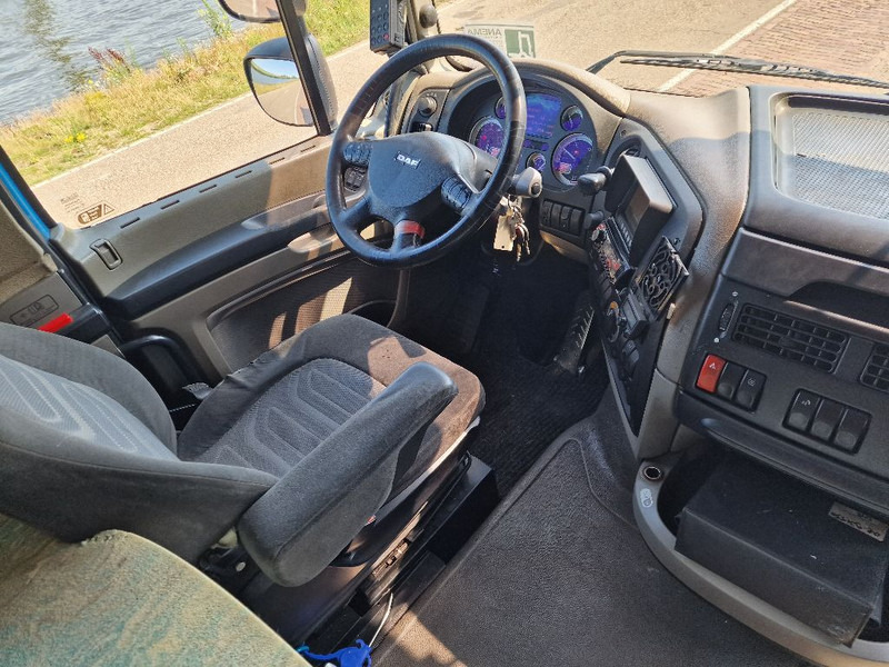 DAF XF105.460 - شاحنة جرار: صور 4 DAF XF105.460 - شاحنة جرار: صور 4
