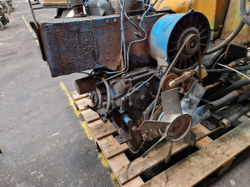 Deutz F2L912 - المحرك: صور 4 Deutz F2L912 - المحرك: صور 4