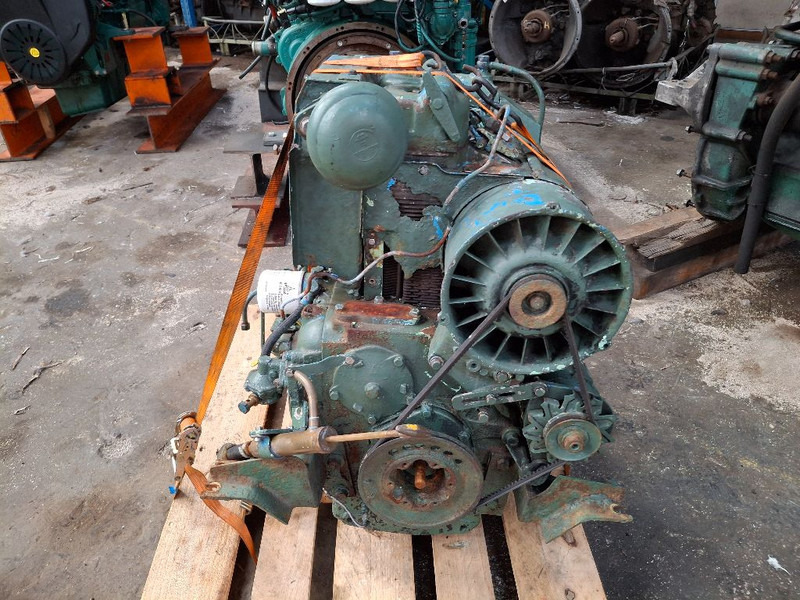 Deutz F2L912 - المحرك: صور 3 Deutz F2L912 - المحرك: صور 3