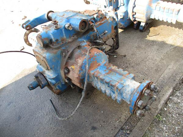 Ford 5000 - المحور الخلفي - شاحنة: صور 3 Ford 5000 - المحور الخلفي - شاحنة: صور 3